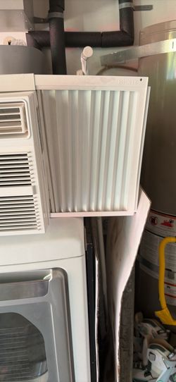 Perfect Aire Window AC unit 8,000 BTU