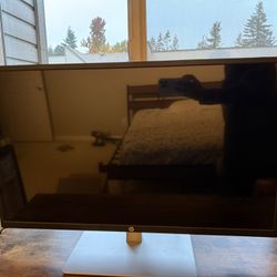 HP 32s 31.5 Inch LCD Monitor with Stand