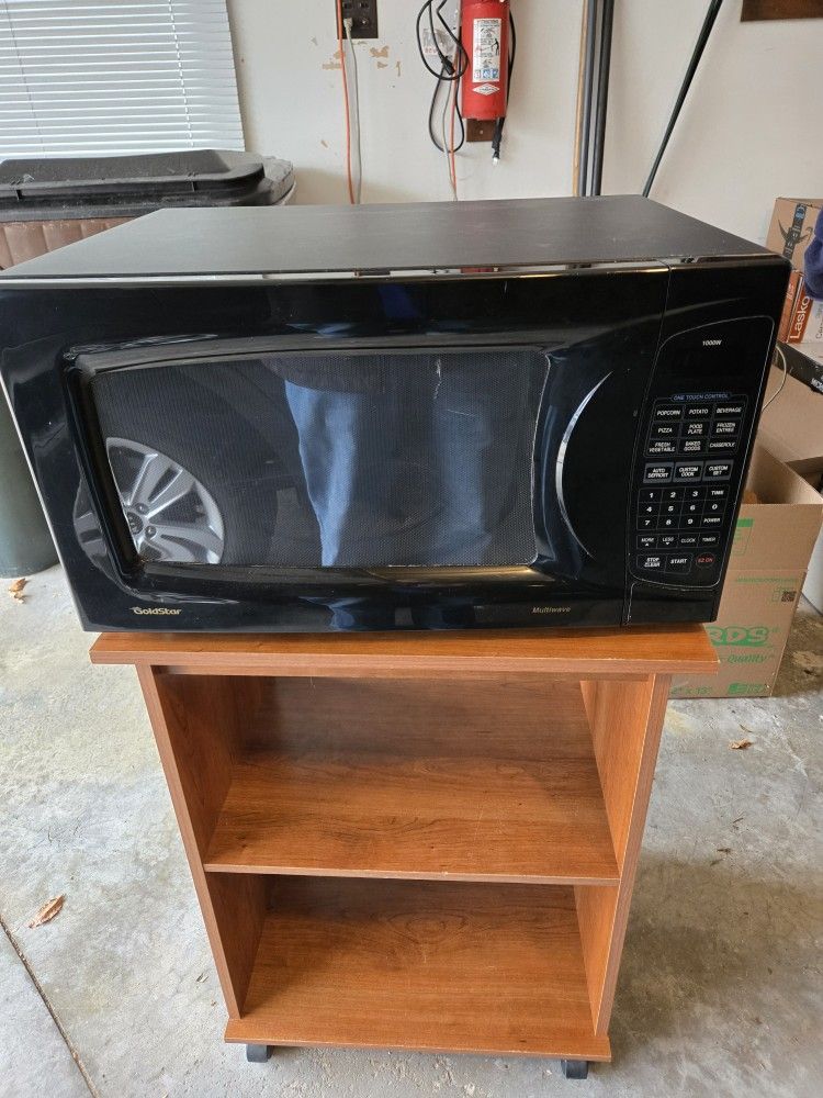 Goldstar Microwave 