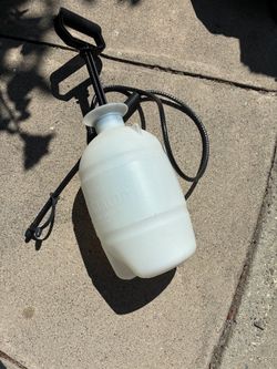 Spray bottle