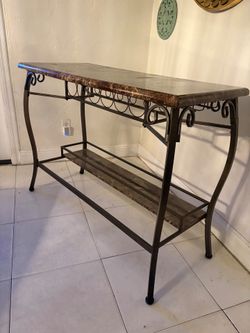 Decoration table