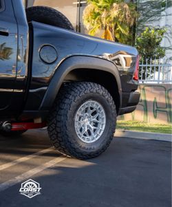 LT37/12.50R18 Toyo tires Open Country RT Trail 📣