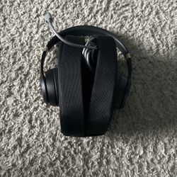 Beats Solo 4