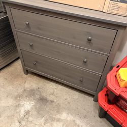 IKEA HEMNES CHEST DRAWER