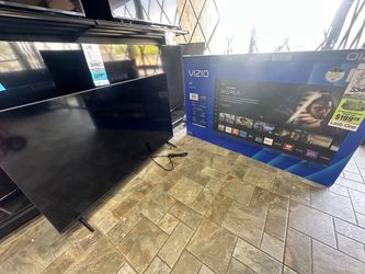MEMORIAL DAY SALES!!! 55" Vizio 4K LED HDR Smart V4K55C-0801