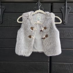Girls Vest Size 7/8