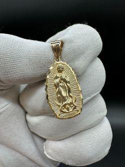 1.5" VIRGEN PENDANT #34368