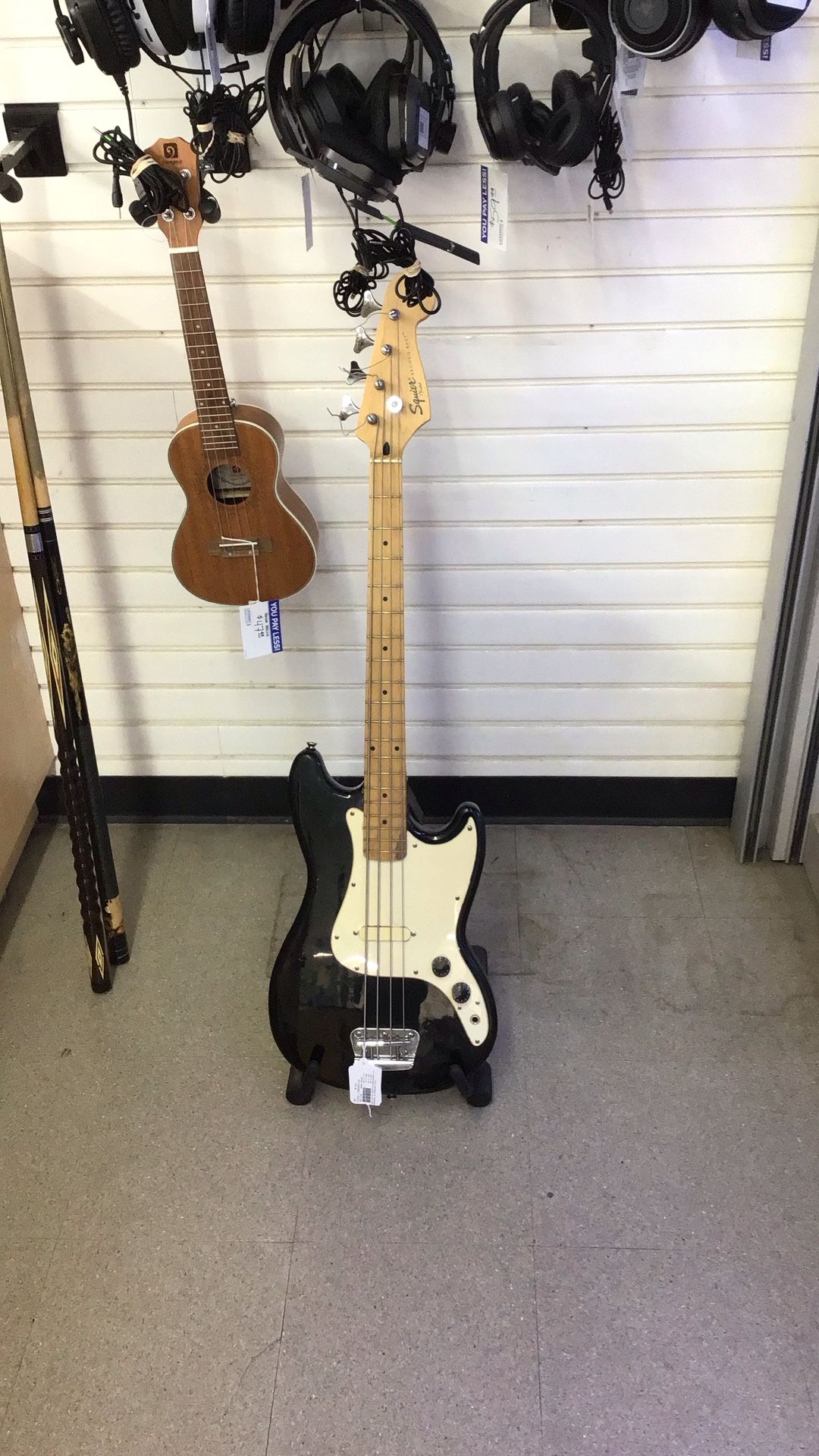 Squier Electric Bass