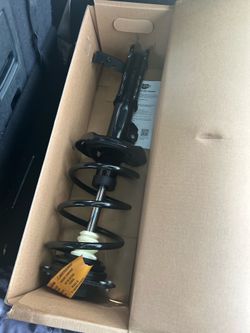 Shock set. front passenger 18-24 Chevy equinox or gmc terrain