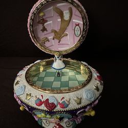 Disney Alice In Wonderland Music Jewelry Box