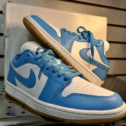 Air Jordan’s 1 Low Aquatone #96700-1