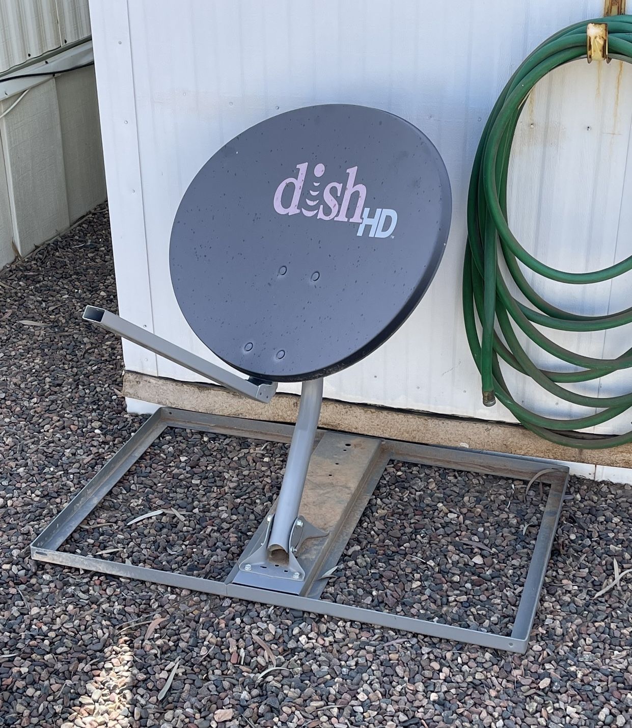 Satellite Dish Mount/Stand
