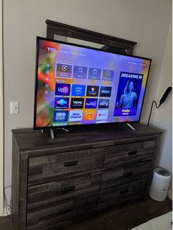 5-piece queen bed set (TV included for extra $)