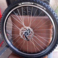 Front Wheels And Tires SPECIALIZED Tires Size 26x2.25 