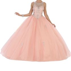 Quinceañera Dress Size 8  Color Blush  Includes Crinolina