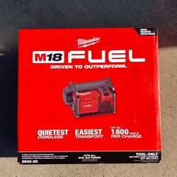 Milwaukee M18 FUEL 2gal Compressor (Tool Only) 