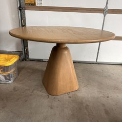 Dinning Room Table -$300