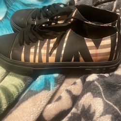 Burberry Shoes No Box 