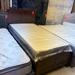 Twin Bed Set 