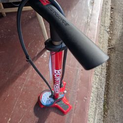 Very Nice Bontraged Bike Pump