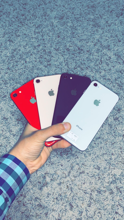 Apple iPhone 8 256GB / 64GB