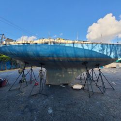 1976 Contessa 32 Sailboat (Project Boat)