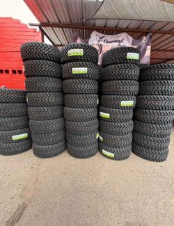 33 1250 20 MT ATTURO 10 PLY