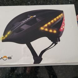 Lumos Kickstarter Helmet