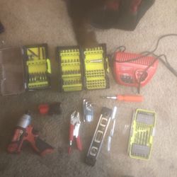 Milwaukee Drill With Tool Bag And Charger 