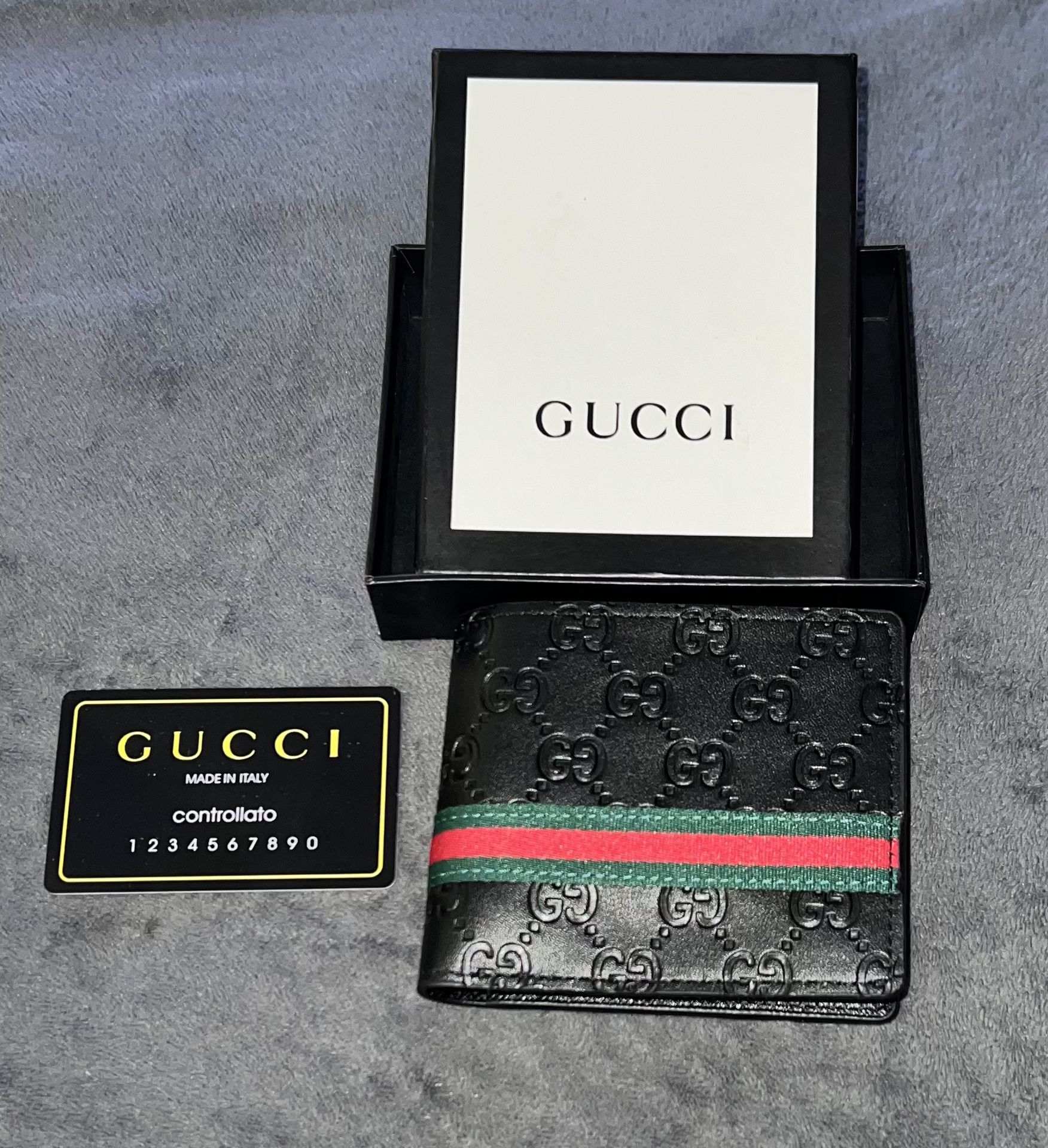 Gucci Wallet & Socks Bundle $150!!!