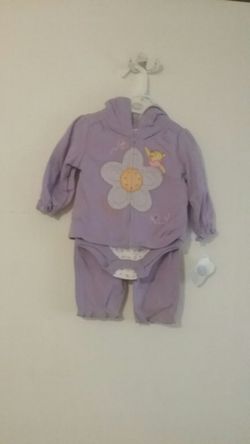 Baby girl 3 and 6 months old