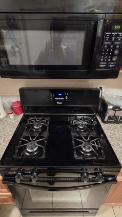 Stove & Microwave Combo