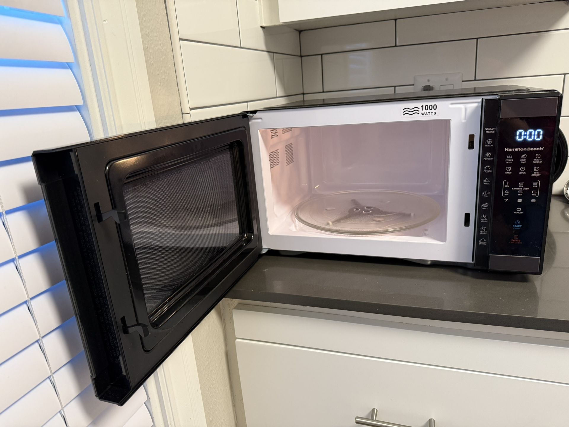 Hamilton Beach Microwave