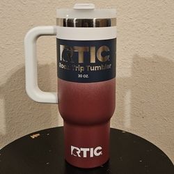 RTIC Road Trip Tumbler 30oz Water Bottle 