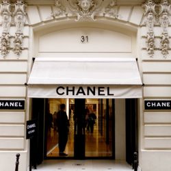 62 inch real pearl, gold tone necklace