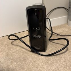 CyberPower 1350PFCLCD