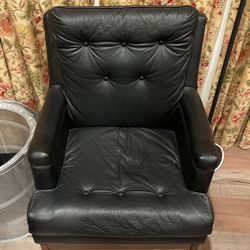 Black Leather Seat