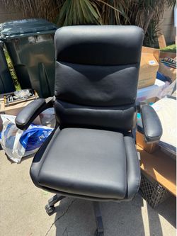 Lazy boy office chair from Costco
