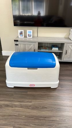 Toy storage “Little tikes”