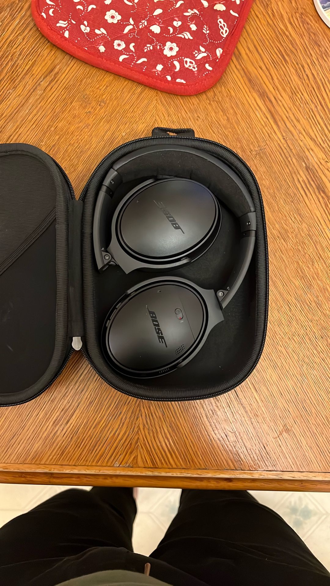 Bose QC35 ii Noise Cancelling Bluetooth Headphones