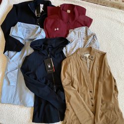 Woman’s Jackets, Size Medium, Total 6