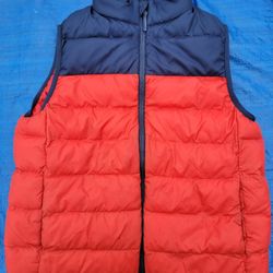 Like New- Kids Unisex Uniqlo Insulated Puffer Vest