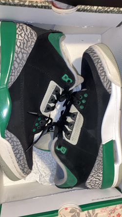 Air Jordan’s 3 retro (black and green)