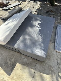 Free mattress and board and boxes