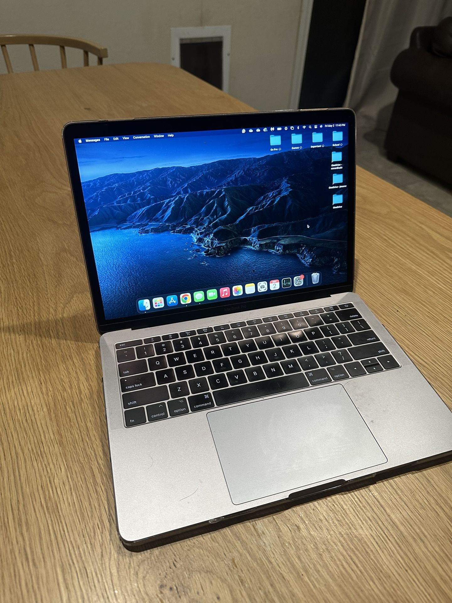 MacBook Pro (2017)