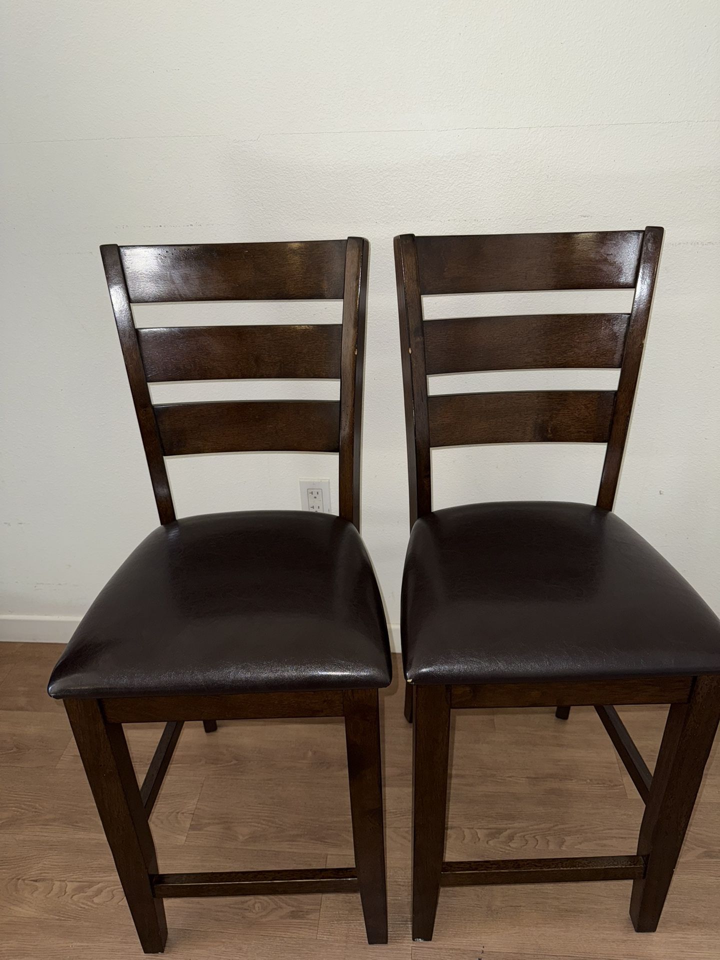 Bar Stools (2 Pieces)