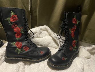 Red Rose Doc Martens Boots 1914 Vonda Softy Women’s Size 9 