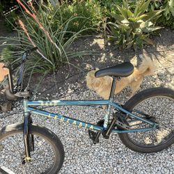 Haro Lecaudia Bmx Bike 