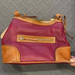 Dooney & Bourke