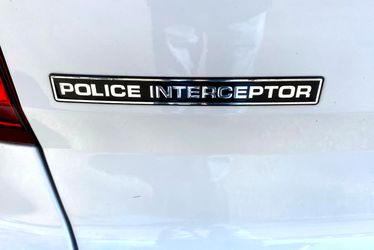 2015 Ford Utility Police Interceptor Thumbnail